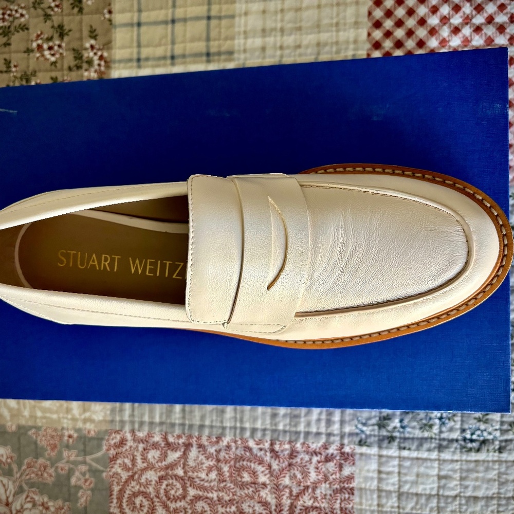 Lift loafer